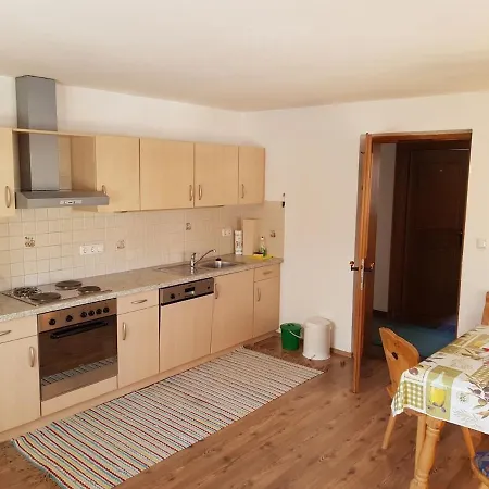 Apartment Farbmacher