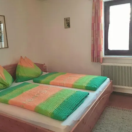 Apartment Farbmacher *